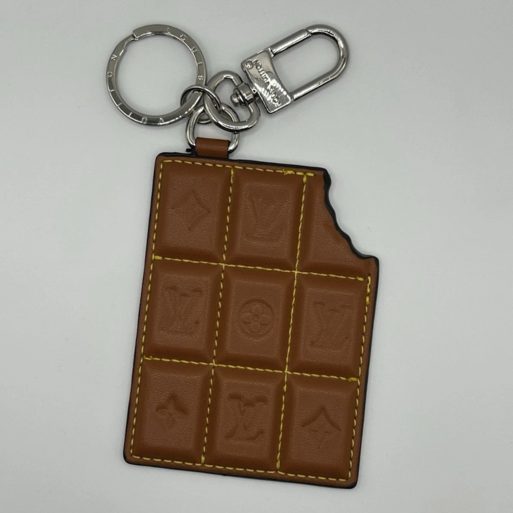 Lv Chocolate Keychain / Bag Charm